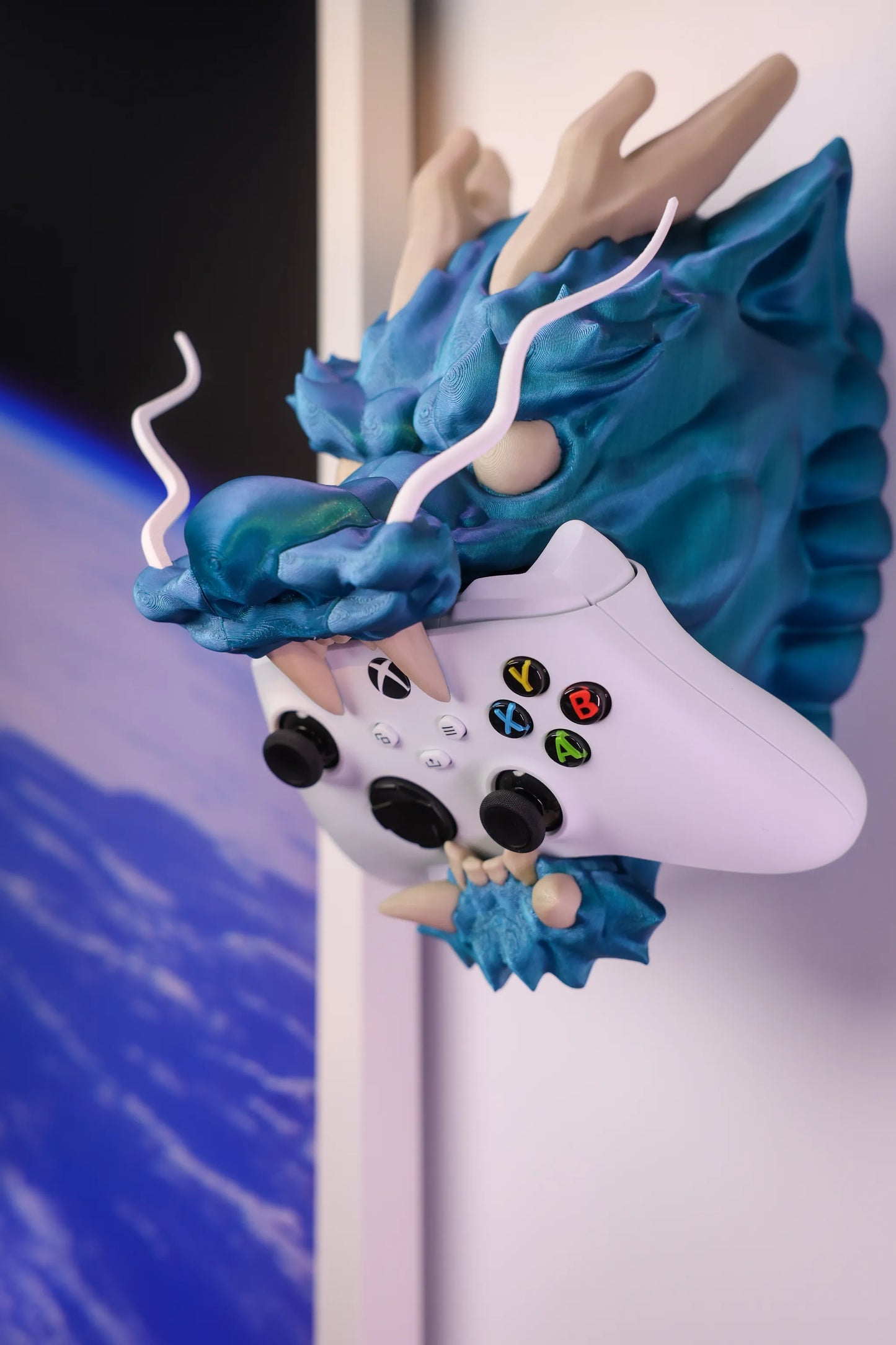 Dragon Controller Stand