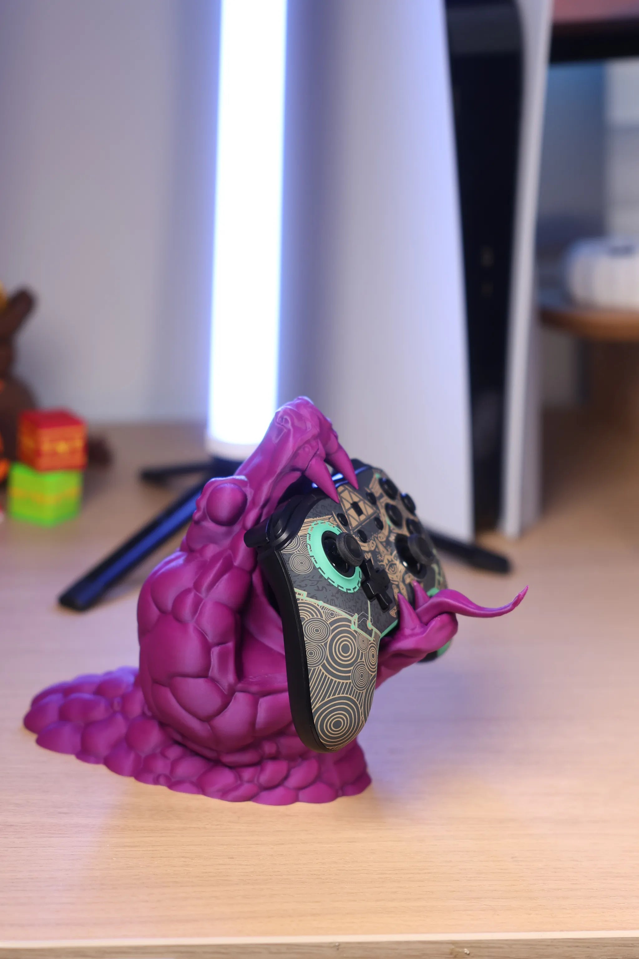 Snake Controller Holder