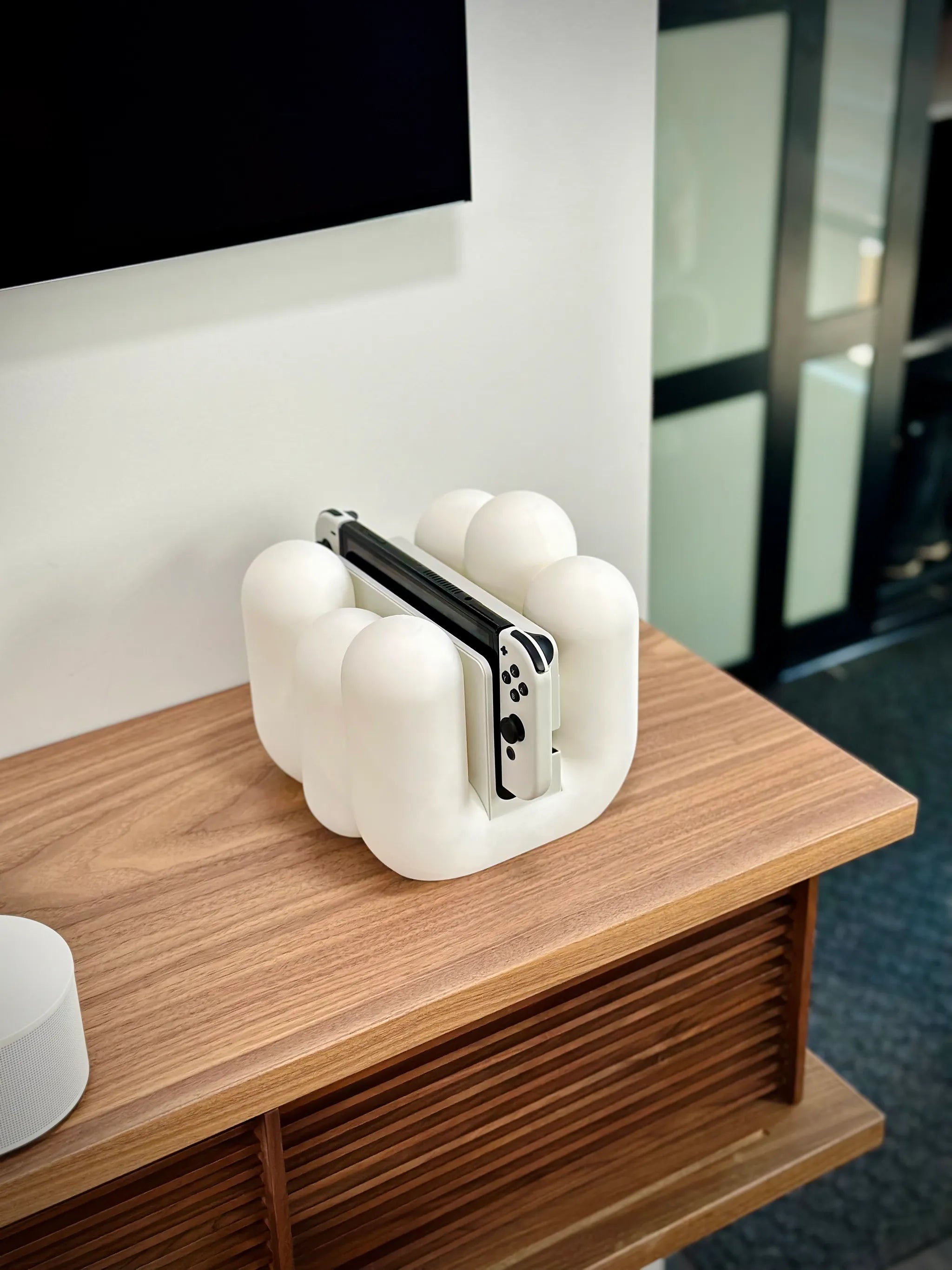 Nintendo Switch Capsule Dock